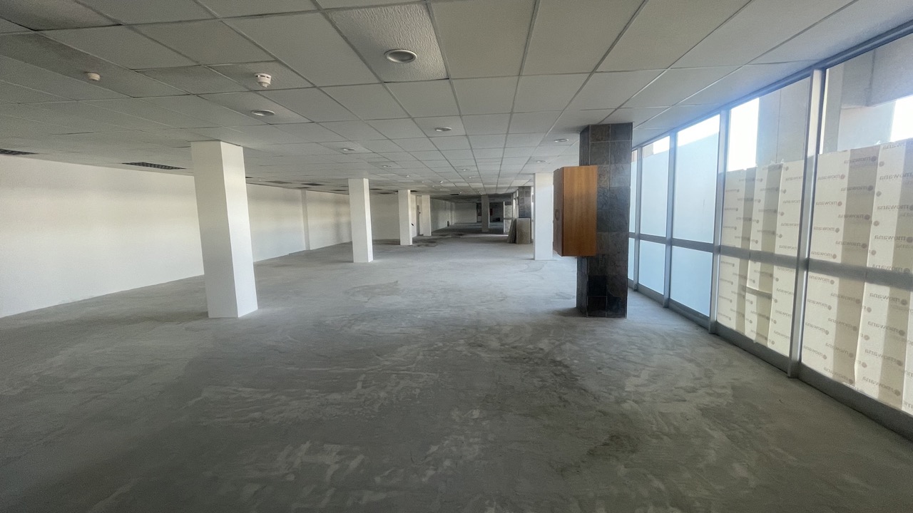 To Let commercial Property for Rent in Athlone Western Cape